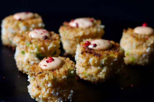 SMOKED SALMON CAKES